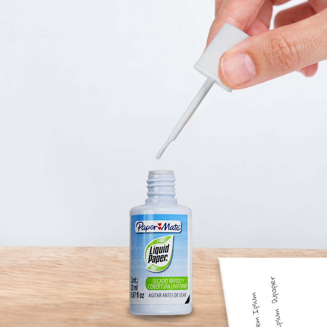 Corrector Papermate Líquido de 20 ml.