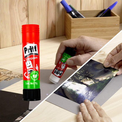 Lápiz Pritt adhesivo.