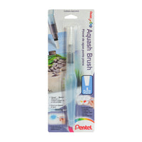 Pincel Pentel Aqua Brush con depósito de agua.