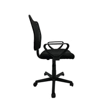 Silla Kira Winchester en malla negro.
