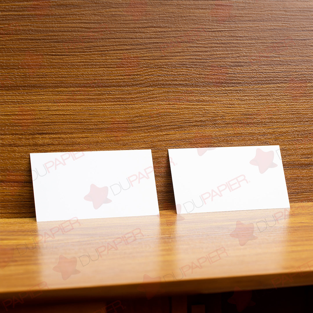 Tarjeta Bristol blanca  4 cm x 6 cm paquete 100 pzas.